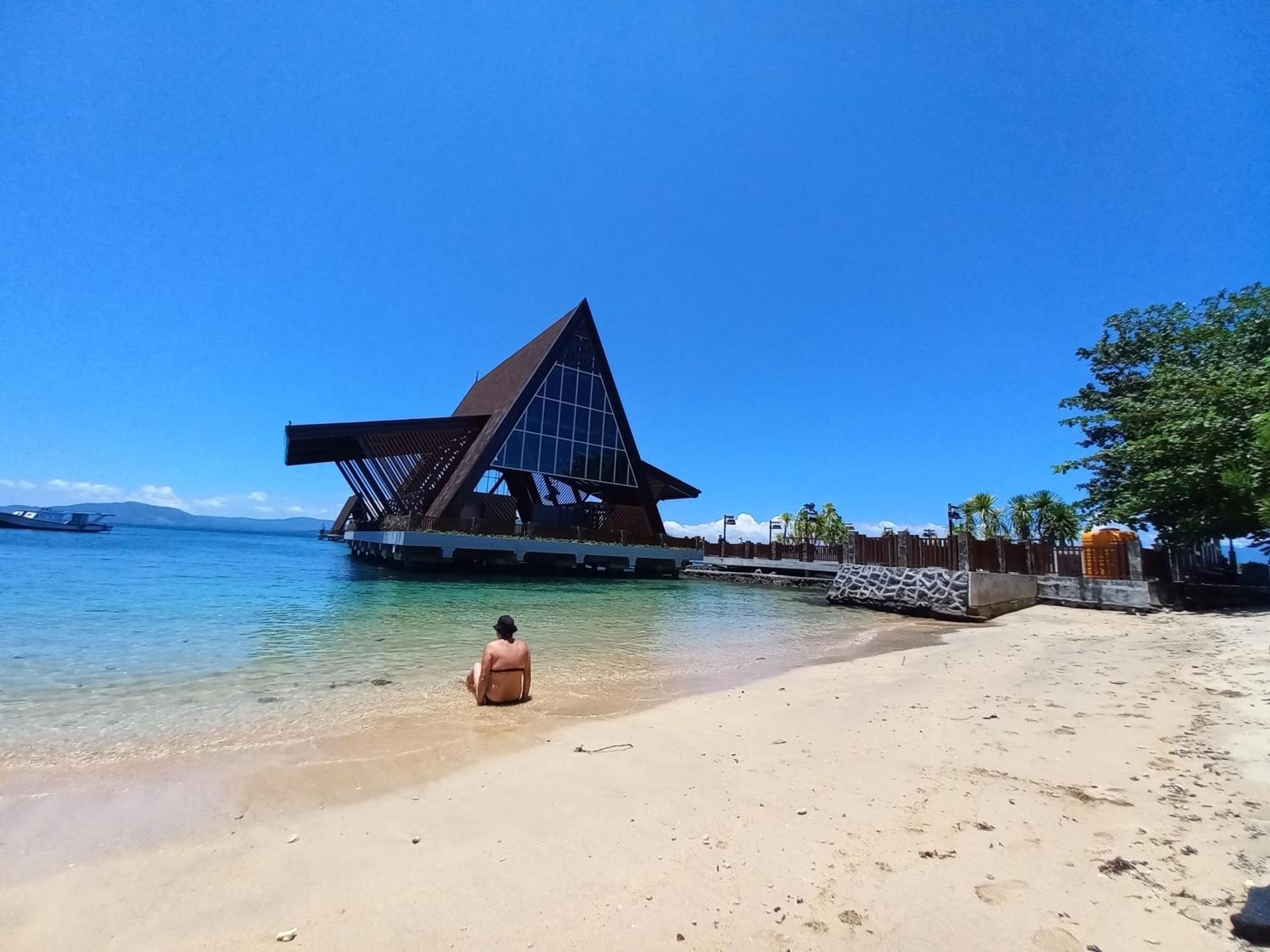4 Sisters Divers Bunaken Eksteriør billede