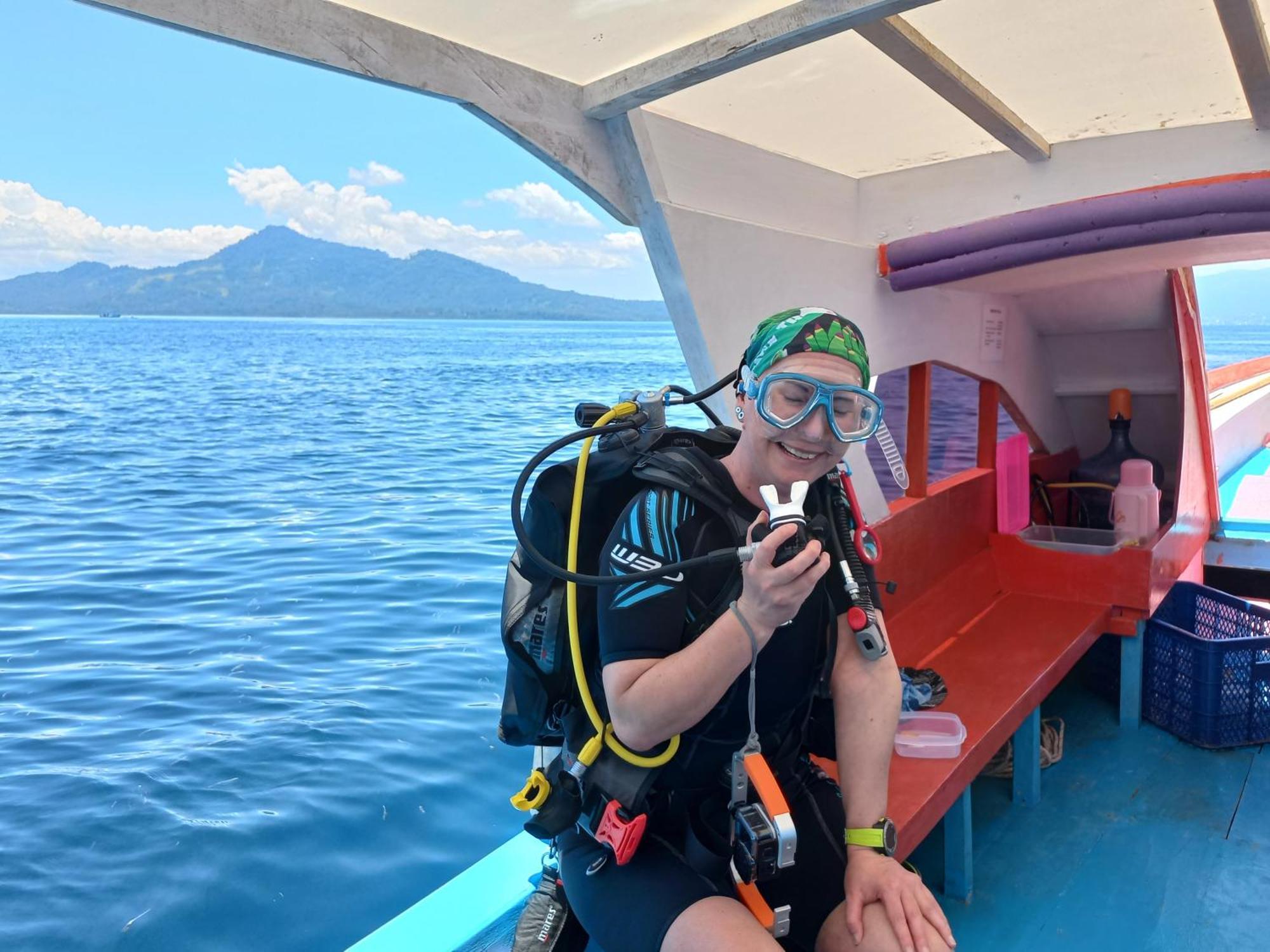 4 Sisters Divers Bunaken Eksteriør billede